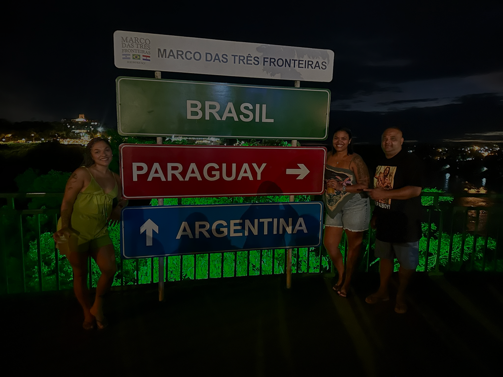 Desbrava Turismo - Expedições em grupo e Experiências inesquecíveis slide 4 3 6